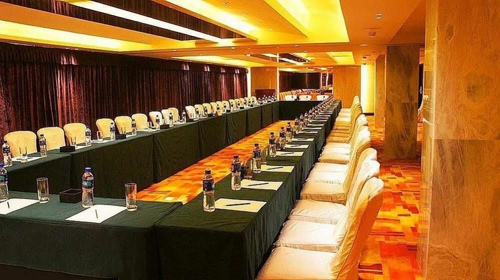 Zhaorui International Hotel Wuhan Zewnętrze zdjęcie