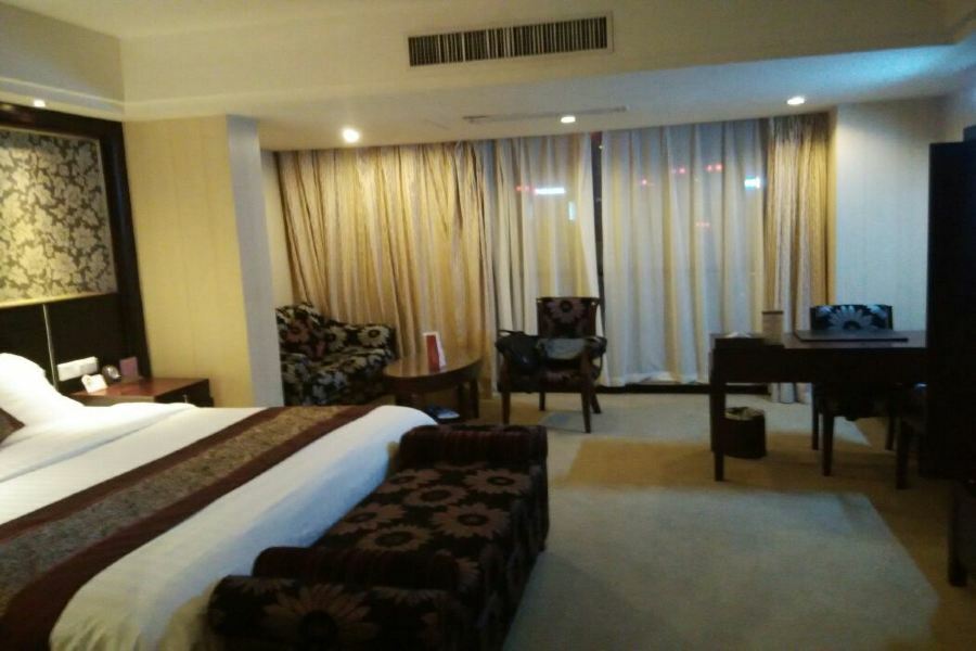 Zhaorui International Hotel Wuhan Zewnętrze zdjęcie